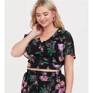 Torrid Black Floral Chiffon Smocked Crop Top